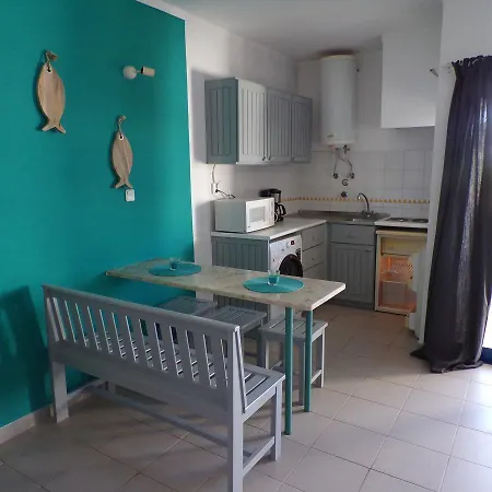 Beautiful Near The Beach Апартаменты